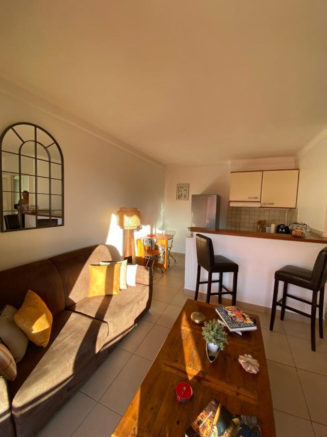 Charmant 2 Pieces Vue Sur Mer Et Monte-Carlo A Roquebrune Cap Martin Exterior photo