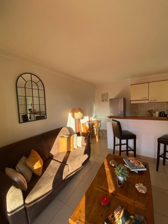 Charmant 2 Pieces Vue Sur Mer Et Monte-Carlo A Roquebrune Cap Martin Exterior photo